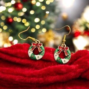 Festive Holiday Wreath Dangle Earrings